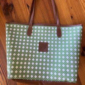 Barrington Savannah Zippered Tote